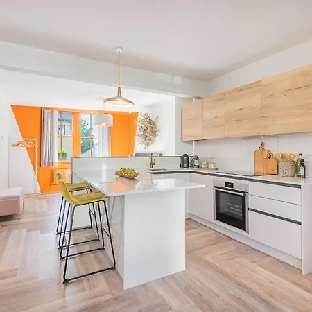 Esperance - Brand New Luxury With Parking Apartamento